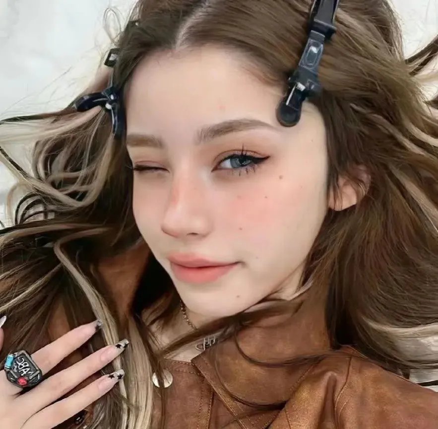 陶威尔教授的头颅